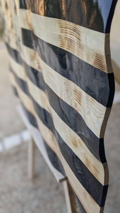 Drapeau bois massif 3D